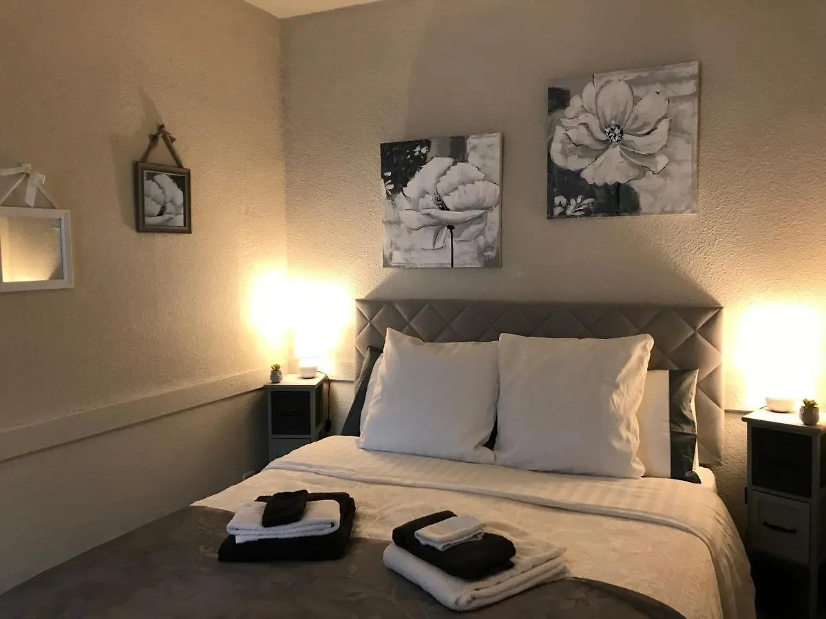 L'Etape, Appartement Pres Voie Verte, Randonnees Pouilly-sous-Charlieu Apartment